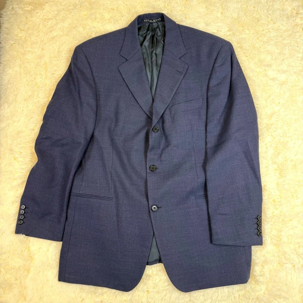 Hugo Boss Blazer Mens 42S Navy Blue 100% Virgin Wool 3-Button Jacket old money